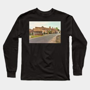 Yattendon in Berkshire Long Sleeve T-Shirt